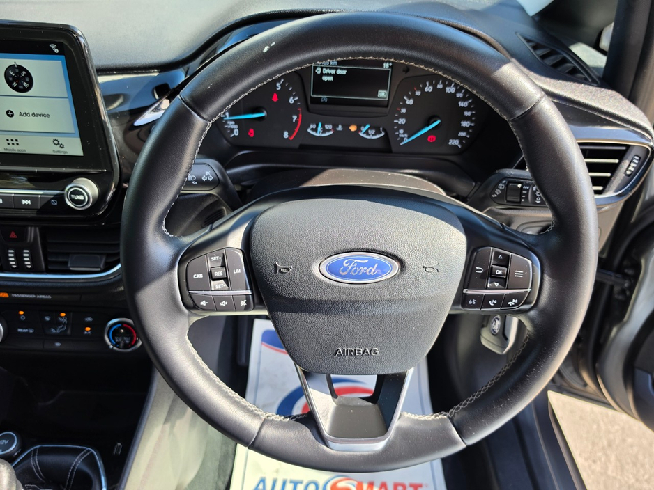 2018 Ford Fiesta - image 12