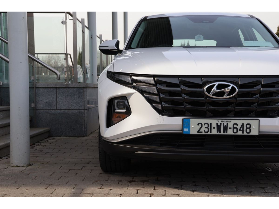 2023 Hyundai Tucson - image 4