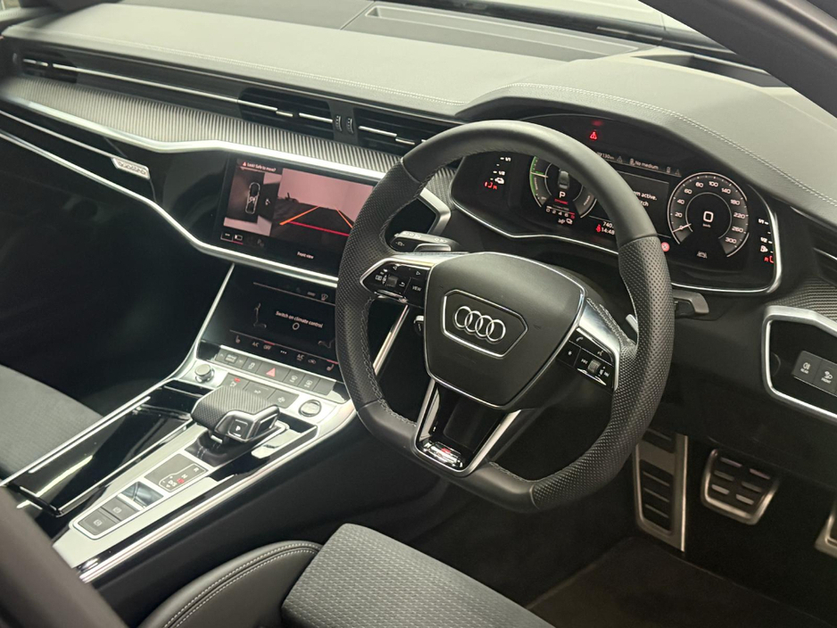 2025 Audi A6 - image 10