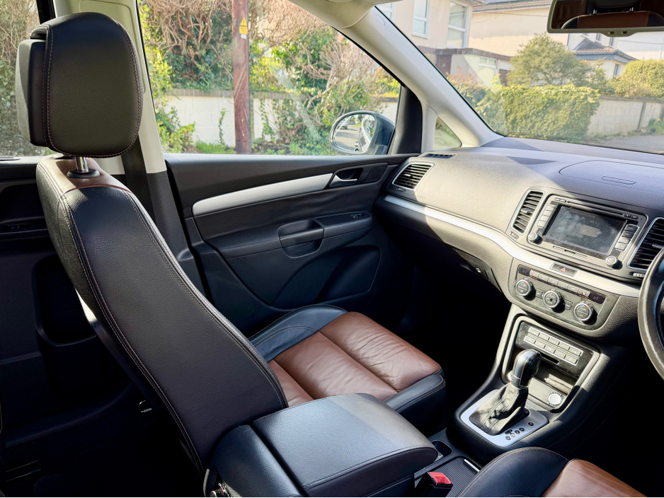 2014 Volkswagen Sharan - image 22