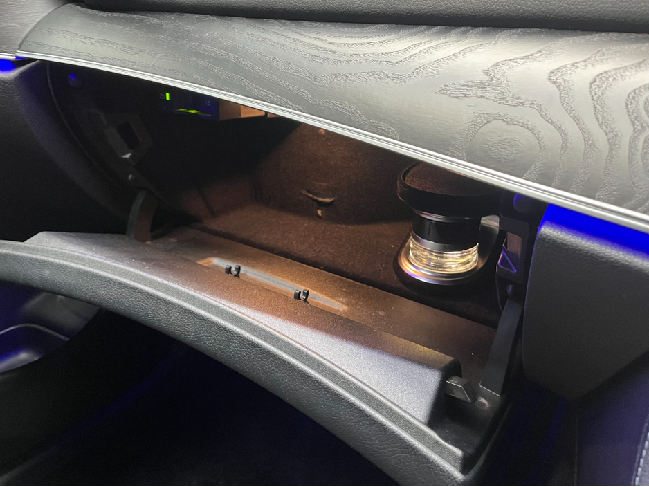 2017 Mercedes-Benz E Class - image 18