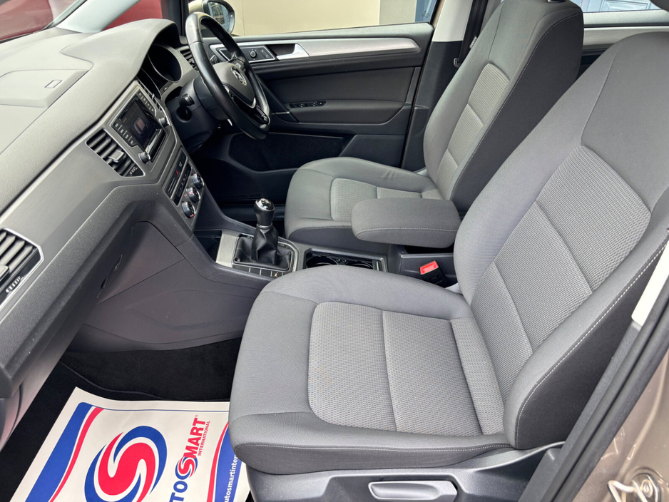 2015 Volkswagen Golf SV 1.6 TDI 110 bhp Comfortline €10,950