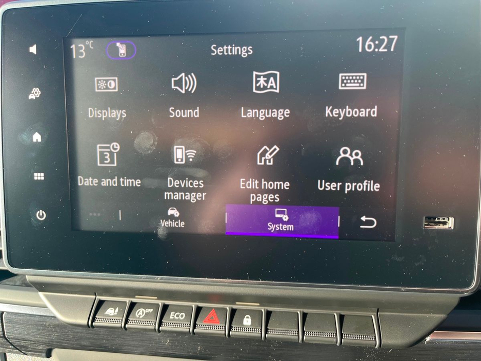 2026 Renault Trafic - image 15