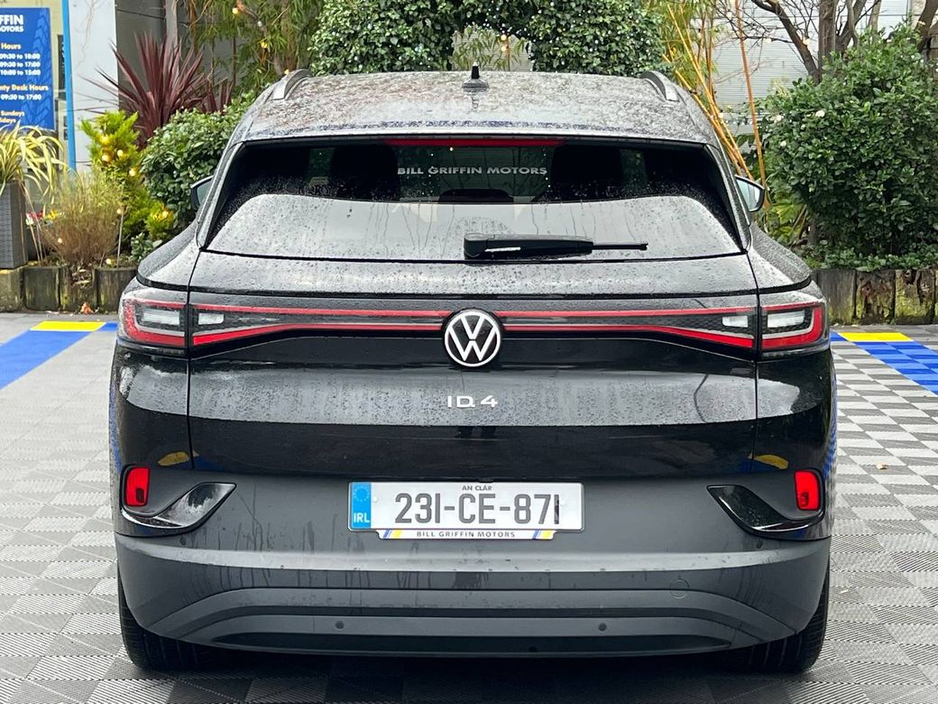 2023 Volkswagen ID.4 PRO LIFE 77KWH // APPLE CARPLAY/ANDROID AUTO // DIAMOND CUT ALLOYS // AMBIENT LIGHTING €25,900