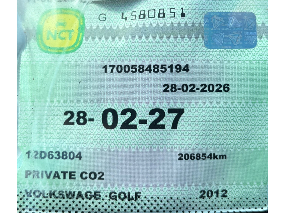 2012 Volkswagen Golf - image 10