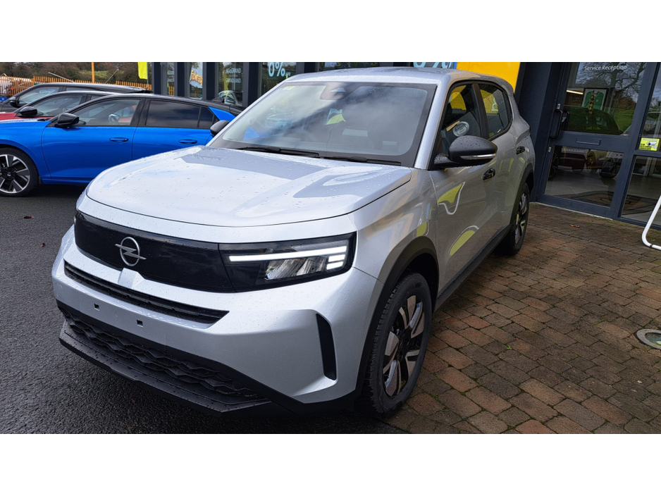 2026 Opel Frontera - image 3