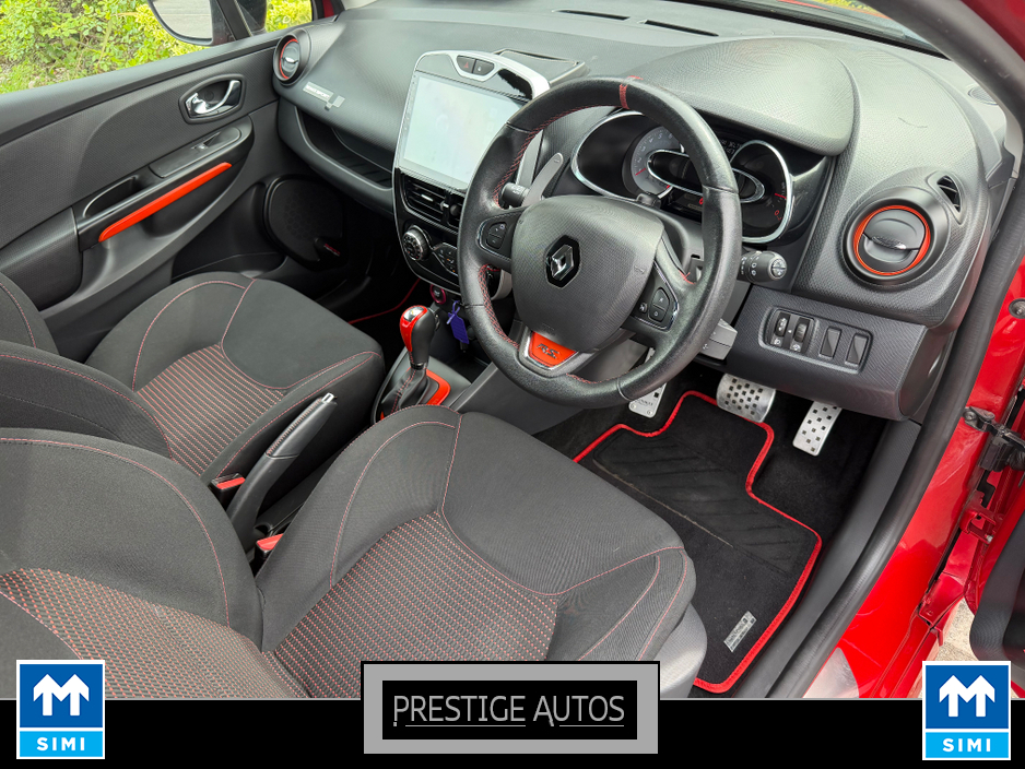 2014 Renault Clio - image 14