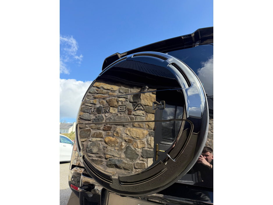 2026 Land Rover Defender - image 8