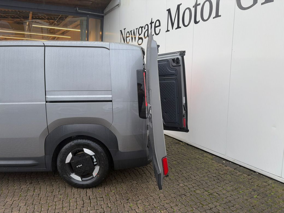 2026 Kia PV5 Commercial €48,000