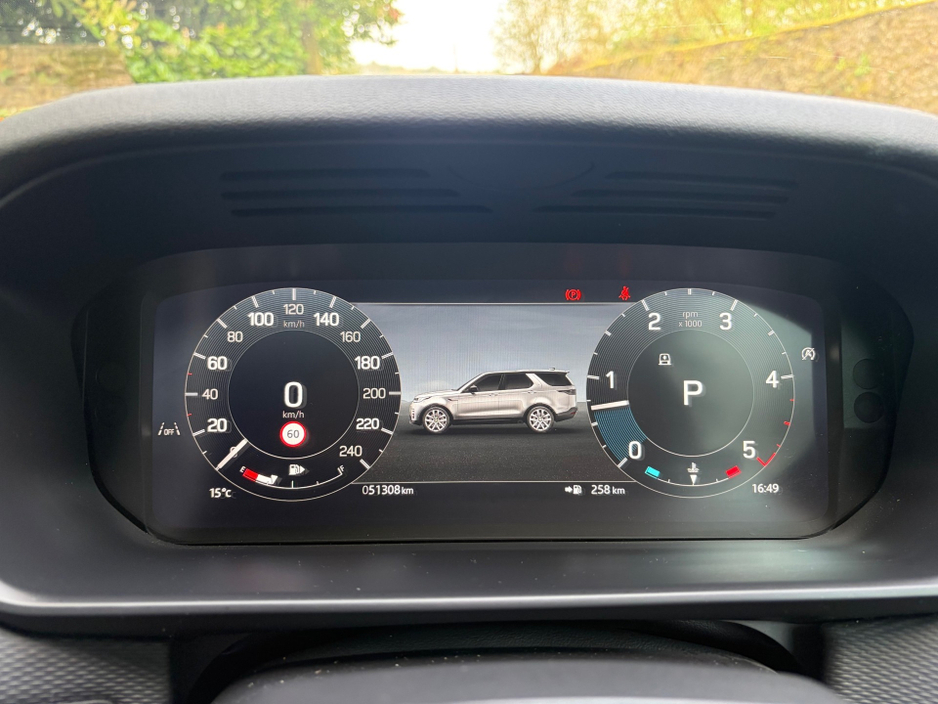 2024 Land Rover Discovery - image 21