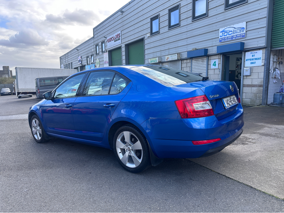 2014 Skoda Octavia - image 6