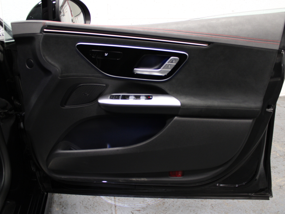 2023 Mercedes-Benz EQE 300 4DR AUTO €48,995