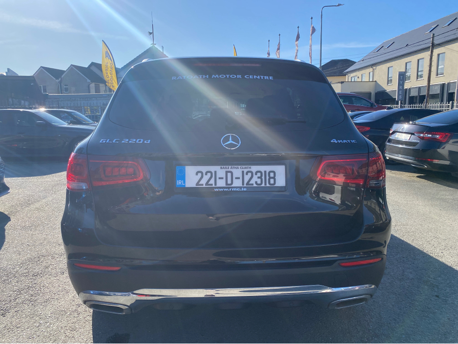 2022 Mercedes-Benz GLC Class - image 7