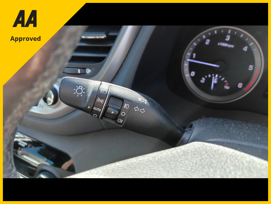 2016 Hyundai Tucson - image 28