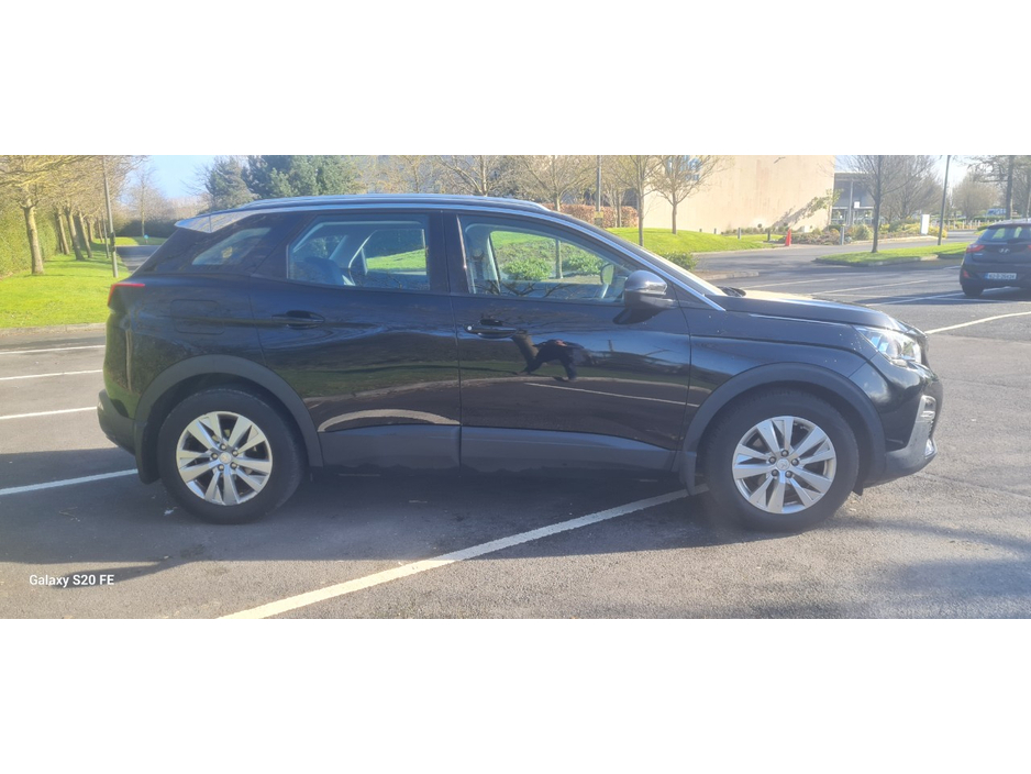 2017 Peugeot 3008 - image 16