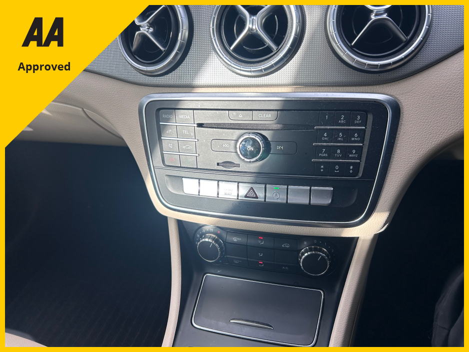 2018 Mercedes-Benz CL Class 2018 MERCEDES CLA 180 URBAN AUTO LOW KMS €20,950