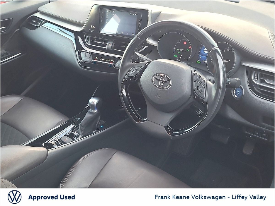 2018 Toyota C-HR SOL AUTO HYBRID 1.8 *FULL LEATHER* *DIAMOND CUT ALLOYS* *CARPLAY* *HEATED SEATS* *BLIND SPOT* *NEW NCT* *12 MONTHS FRANK KEANE WARRANTY* *FINANCE AVAILABLE* €21,995