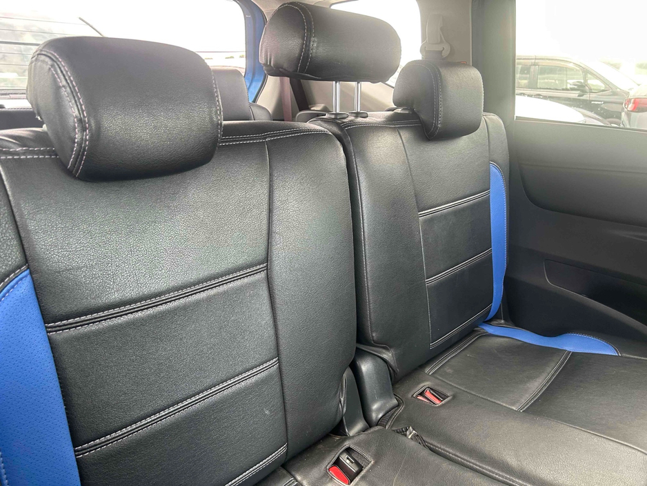 2016 Toyota Sienta - image 7