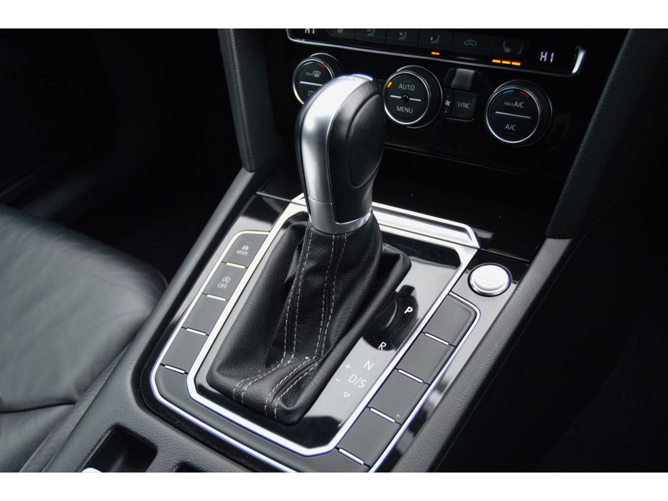 2018 Volkswagen Arteon - image 14