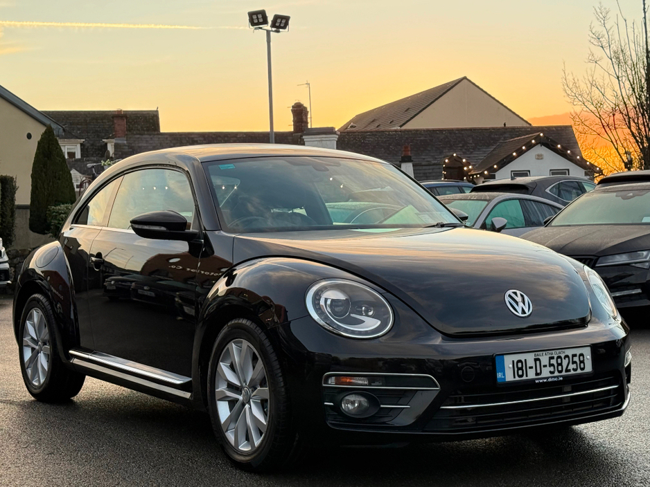 2018 Volkswagen Beetle - image 3