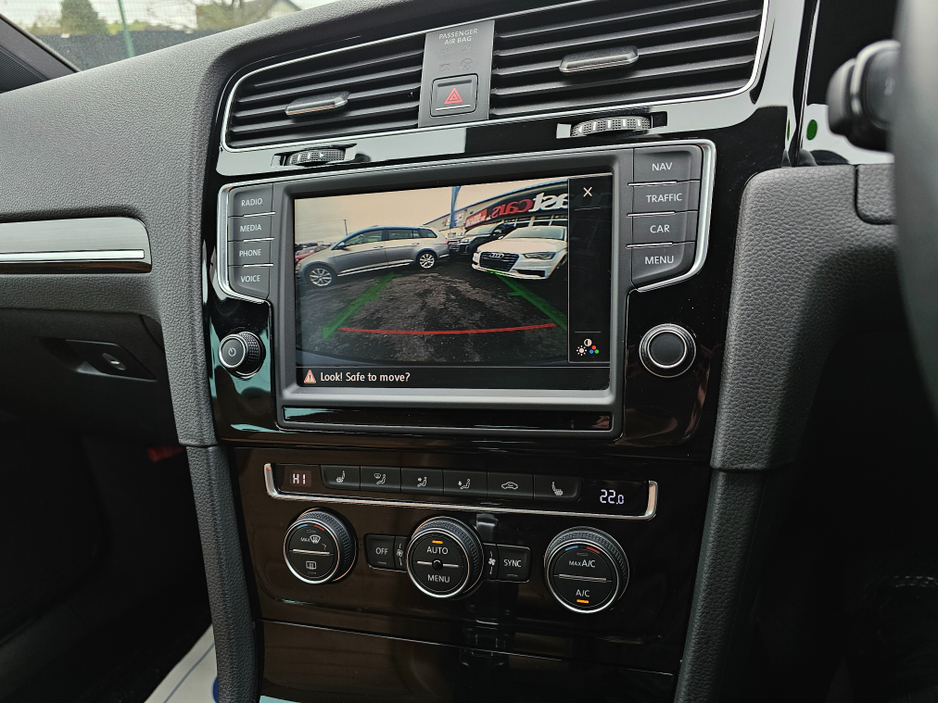 2014 Volkswagen Golf ( 142 ) 1.4 SPECIAL TAN LEATHER HI LINE EDITION REV-CAMERA HI-SPEC STUNNING CAR €13,950