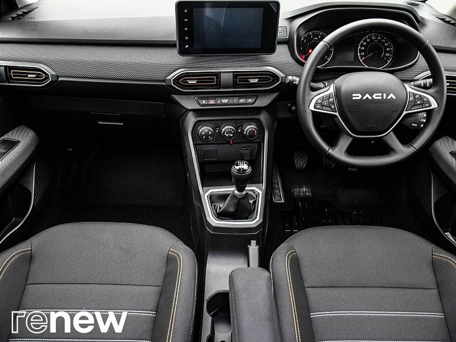 2026 Dacia Sandero Stepway Expression TCe 110 E06X