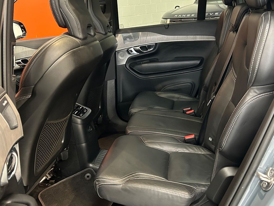 2022 Volvo XC90 - image 19