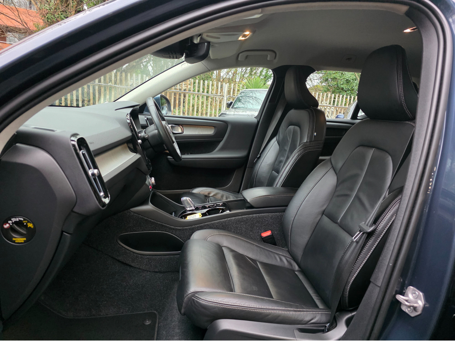 2021 Volvo XC40 1.5 T5 INSCRIPTION PRO. HUGE SPEC. FINANCE ARRANGED. SIMI. AA APPROVED. €26,950