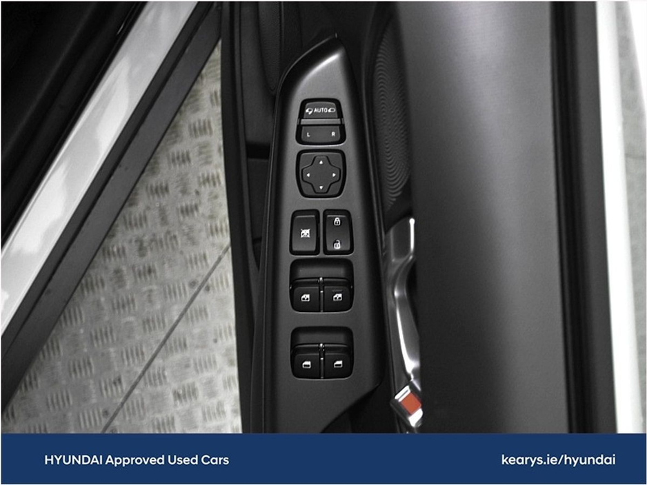 2023 Hyundai Kona - image 17