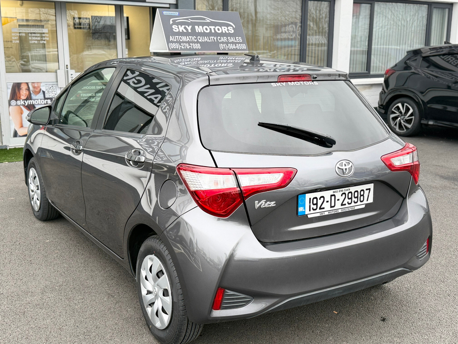 2019 Toyota Vitz  €11,590