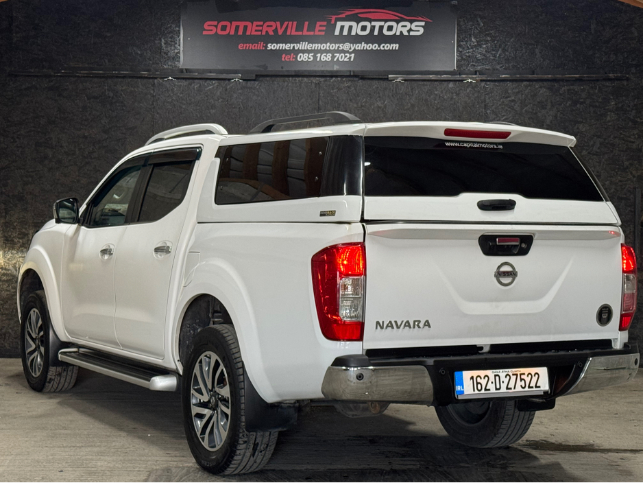 2016 Nissan Navara - image 6