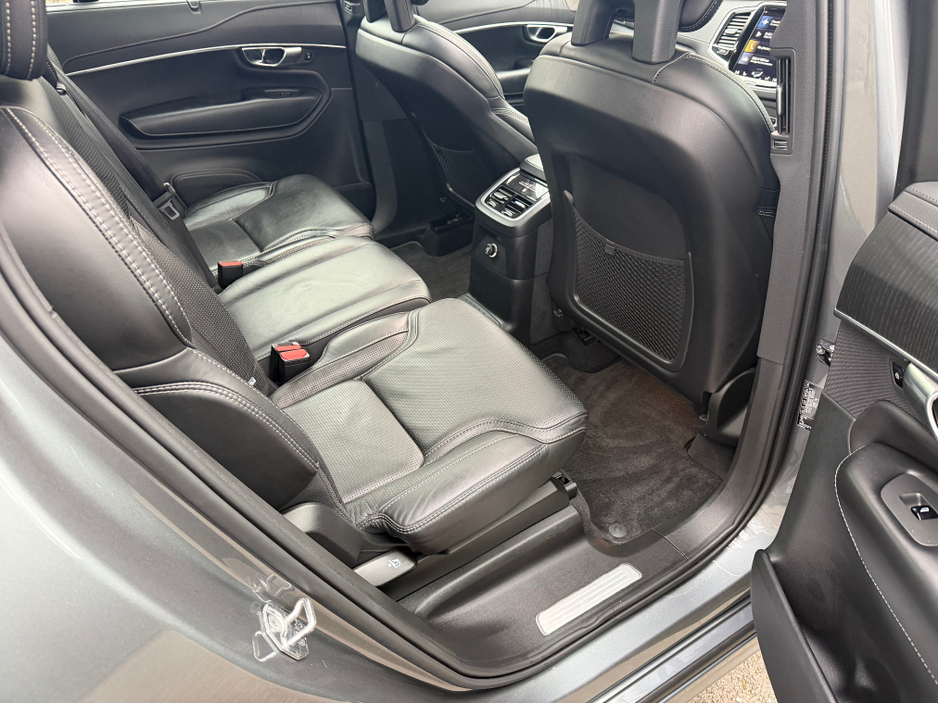 2020 Volvo XC90 ***SOLD***IMMACULATE TOP SPEC INSCRIPTION PRO T8 PHEV//MASSAGE SEATS//ADAPTIVE SUSPENSION//VERY LOW MILEAGE//SIMI AND AA DEALER