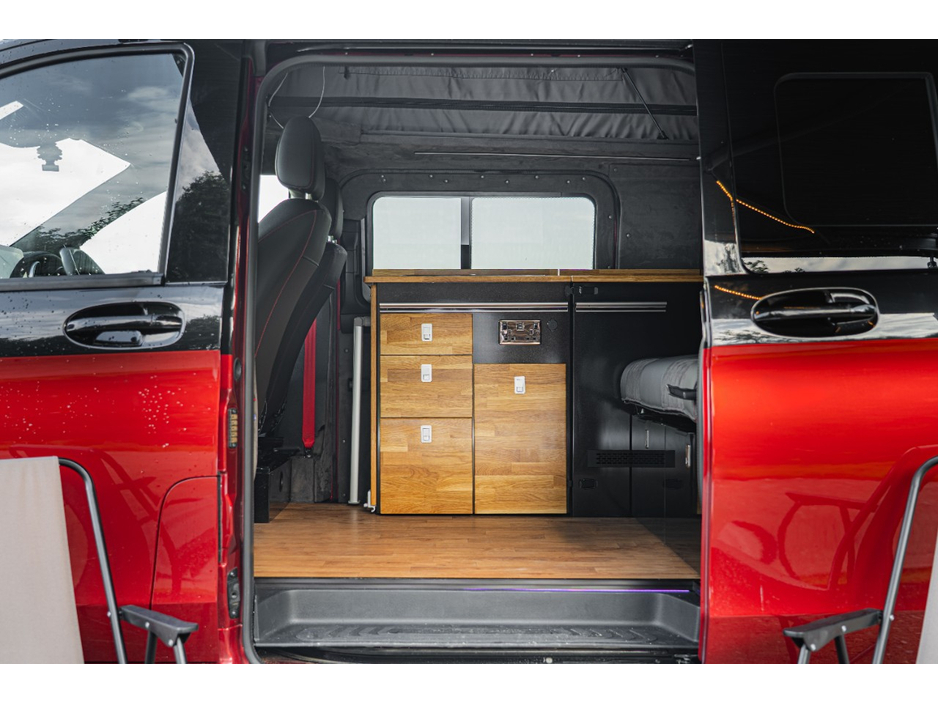 2021 Mercedes-Benz Vito - image 25