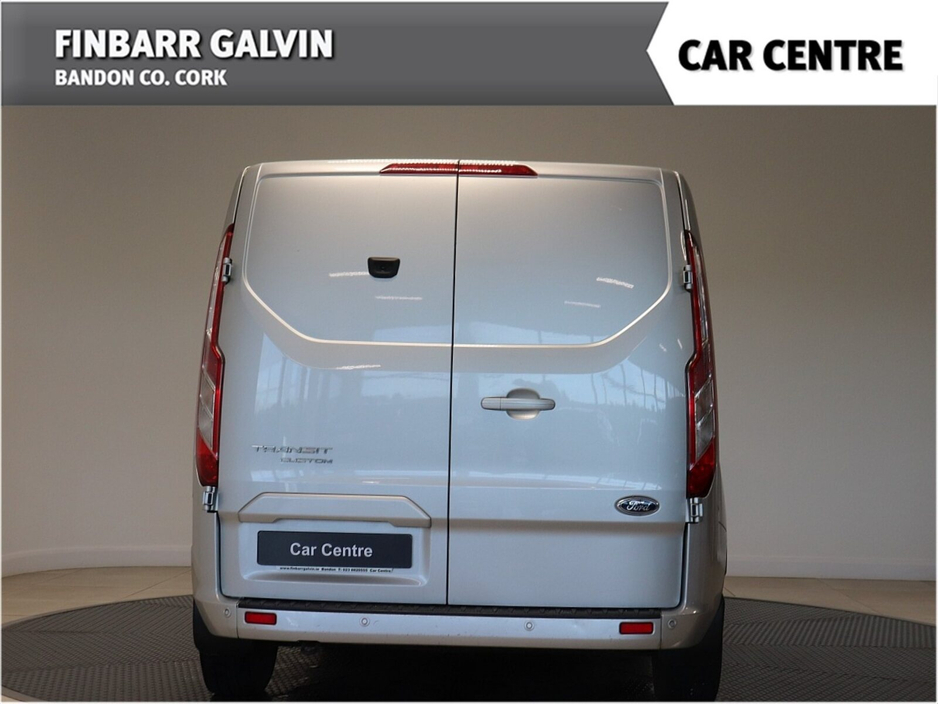 2023 Ford Transit Custom - image 13