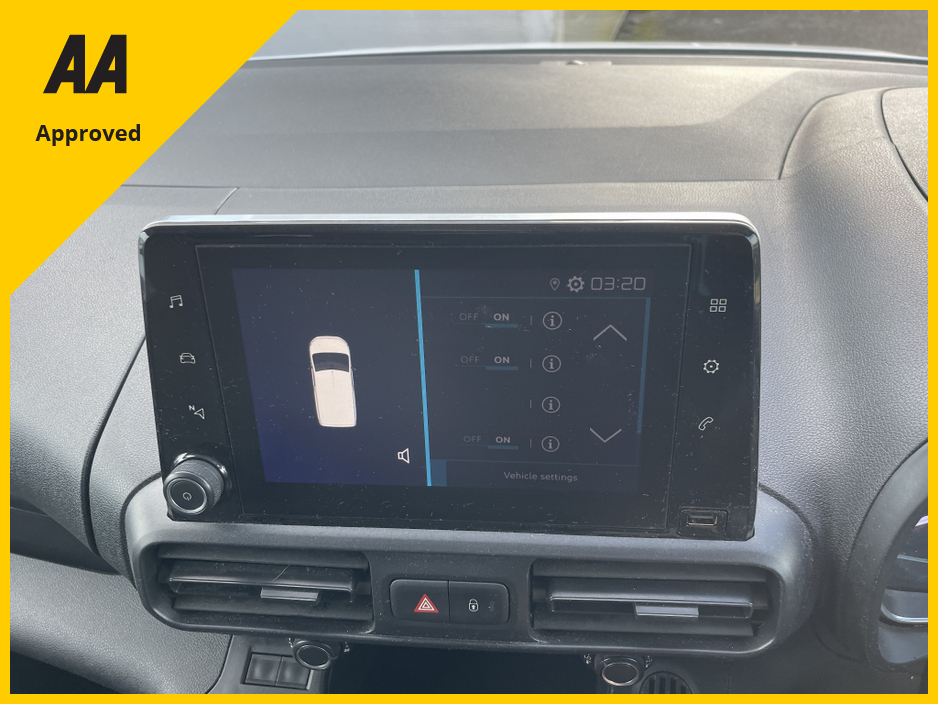 2023 Citroen Berlingo - image 2