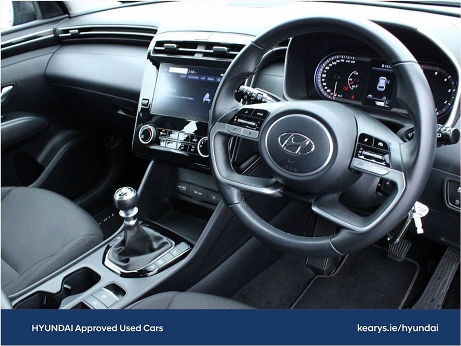 2022 Hyundai Tucson - image 6