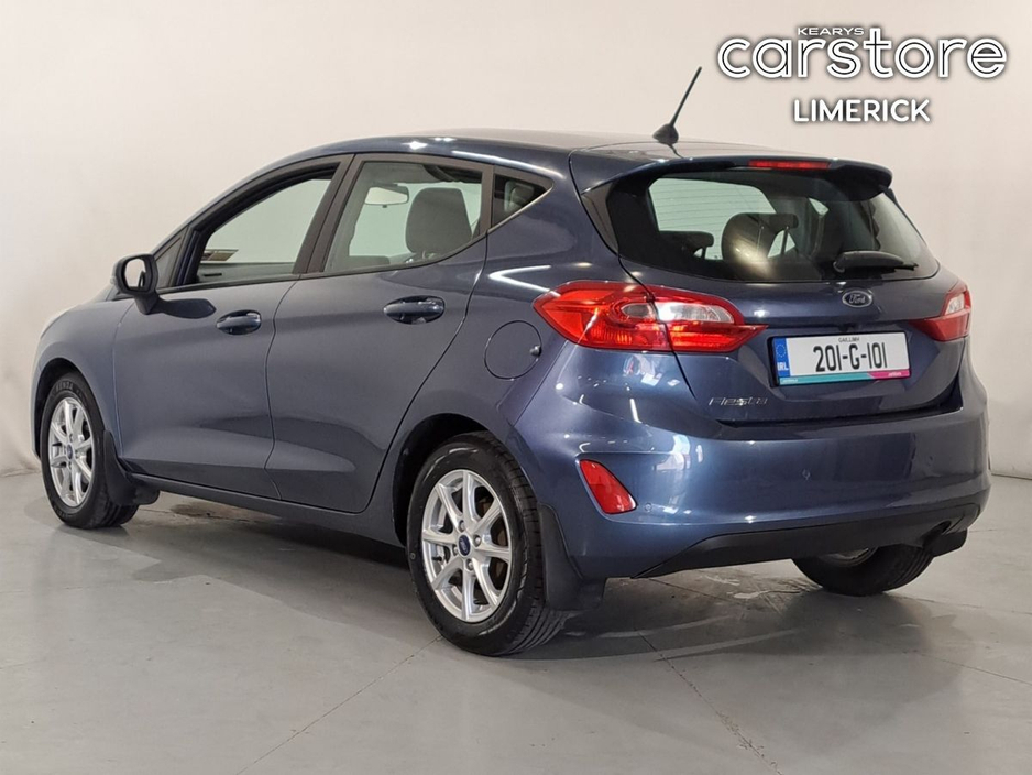 2020 Ford Fiesta - image 5