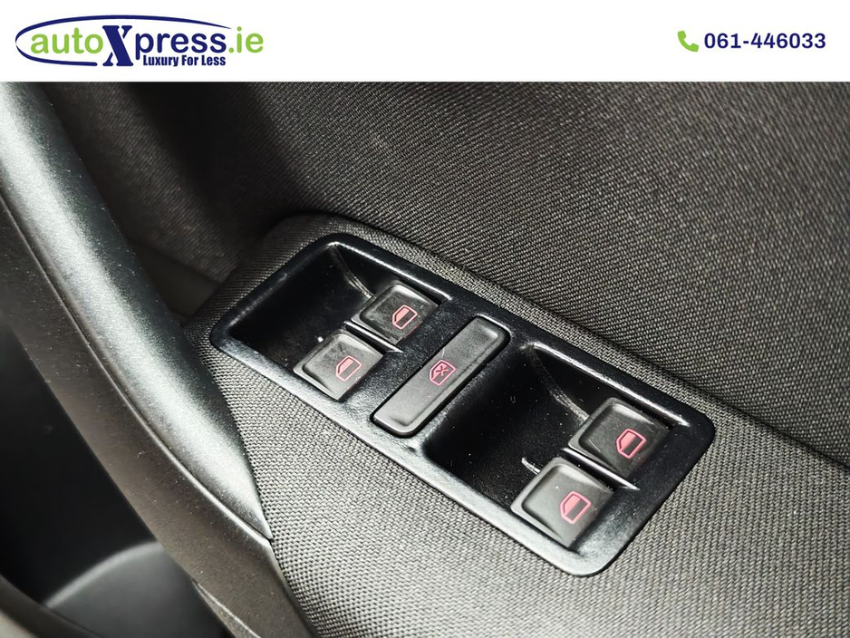 2017 Volkswagen Polo - image 29