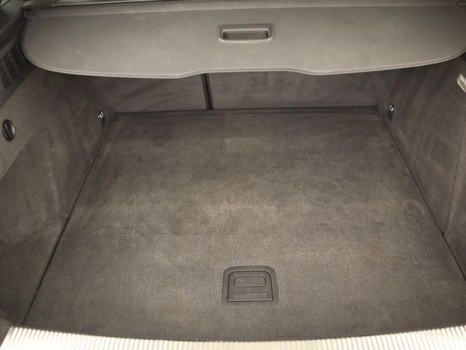 2017 Audi Q3  €19,995