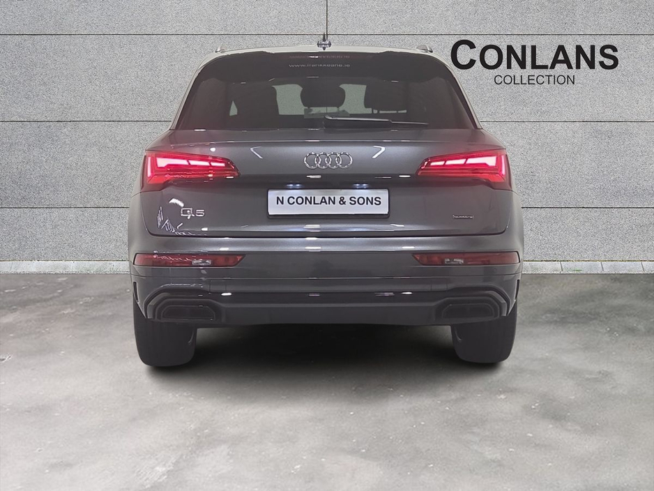2023 Audi Q5 40 TDI 204HP S tronic quattro S Line €54,950