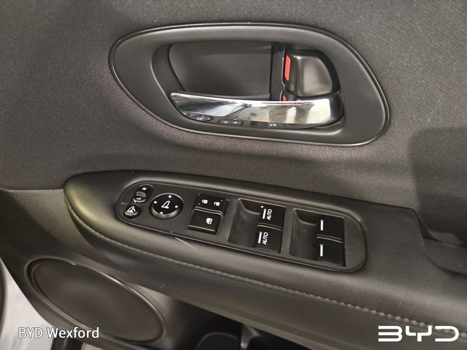 2019 Honda HR-V - image 24