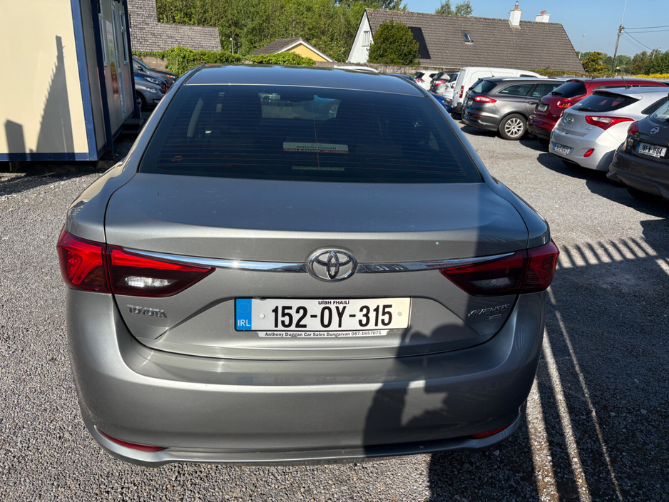 2015 Toyota Avensis 2.0 D-4D Luna Saloon €10,995