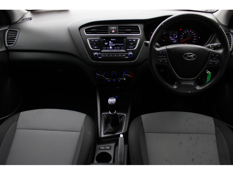 2019 Hyundai i20 1.2 ACTIVE DELUXE 5DR HATCHBACK  //  ONLY 43,869 KM //  STUNNING CAR FINISHED IN SILVER // BUY WITH CONFIDENCE AA AND SIMI APPROVED DEALER 2026 // FINANCE ARRANGED // ALL TRADE €14,950