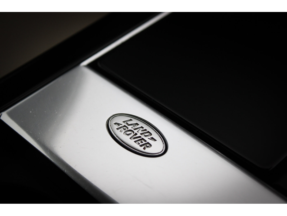2018 Land Rover Range Rover Velar 2.0D TD4 180 Standard €29,995