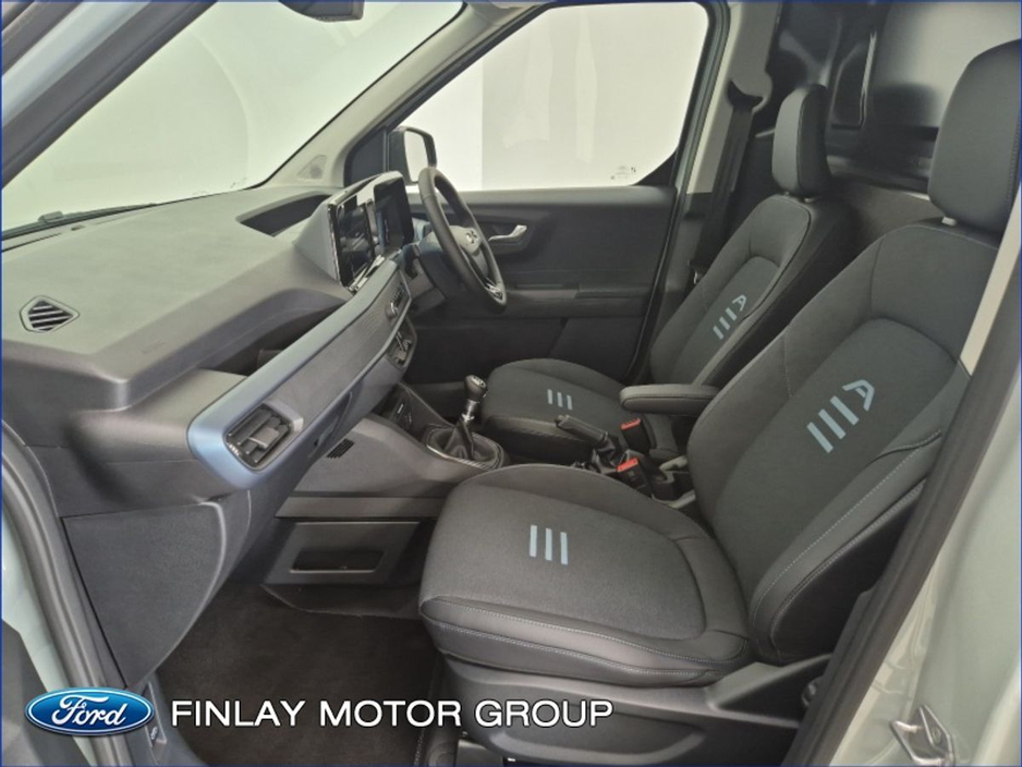 2026 Ford Courier - image 4