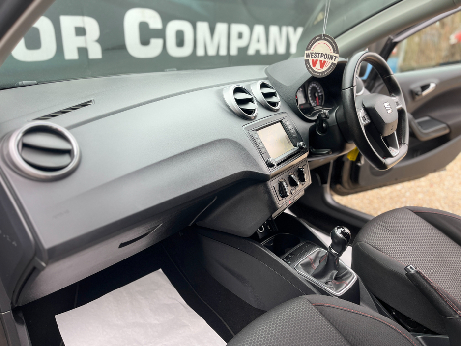 2016 SEAT Ibiza - image 9