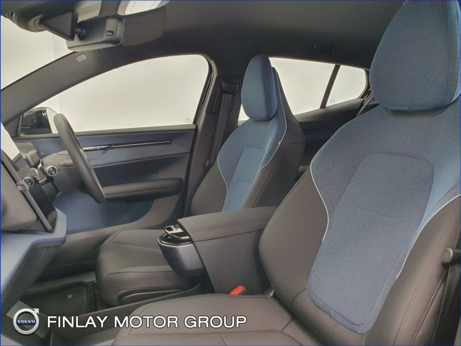 2024 Volvo EX30 Extended Range Plus Demo Model €34,950