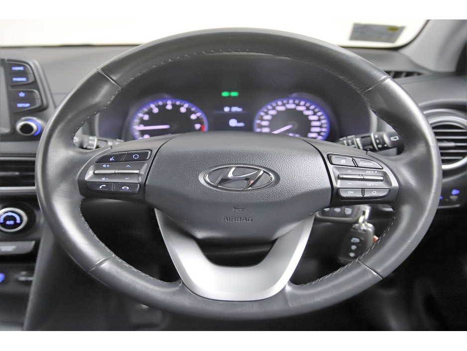 2021 Hyundai Kona 1.0 T-GDI KAUAI EXECUTIVE BI-TONE ROOF 6SPD €19,890