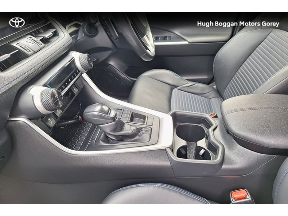 2021 Toyota Rav4 - image 16