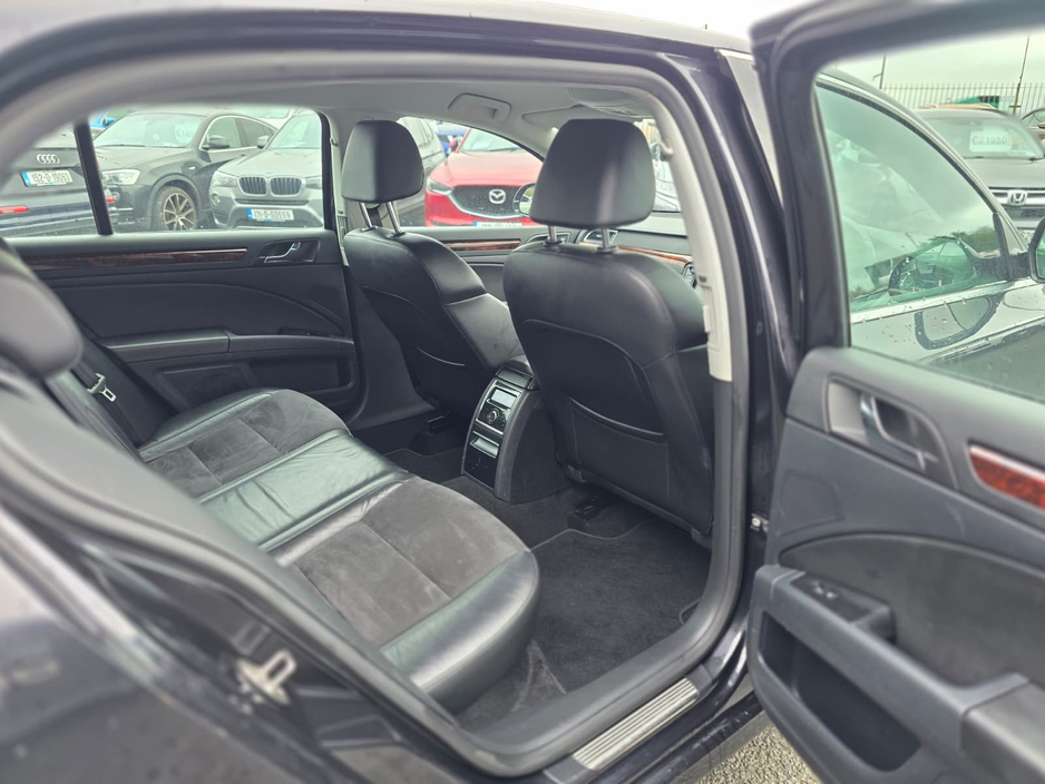 2013 Skoda Superb AMBITION GL 1.6 TDI 105HP 4DR €7,950